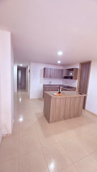 Apartamento para el arriendo en Sabaneta el codigo es 17316 Foto 4