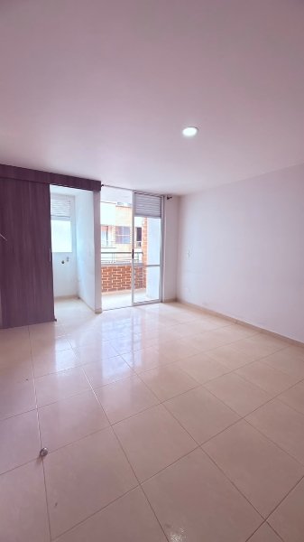 Apartamento para el arriendo en Sabaneta el codigo es 17316 Foto 7