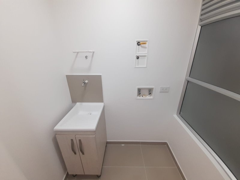 Apartamento para el arriendo en Sabaneta el codigo es 17536 Foto 14