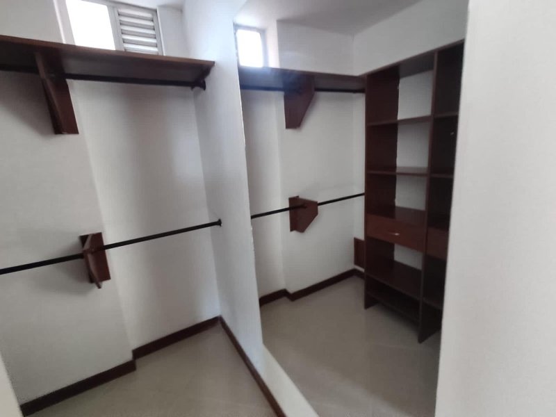 Apartamento para el arriendo en Medellín el codigo es 17260 Foto 12