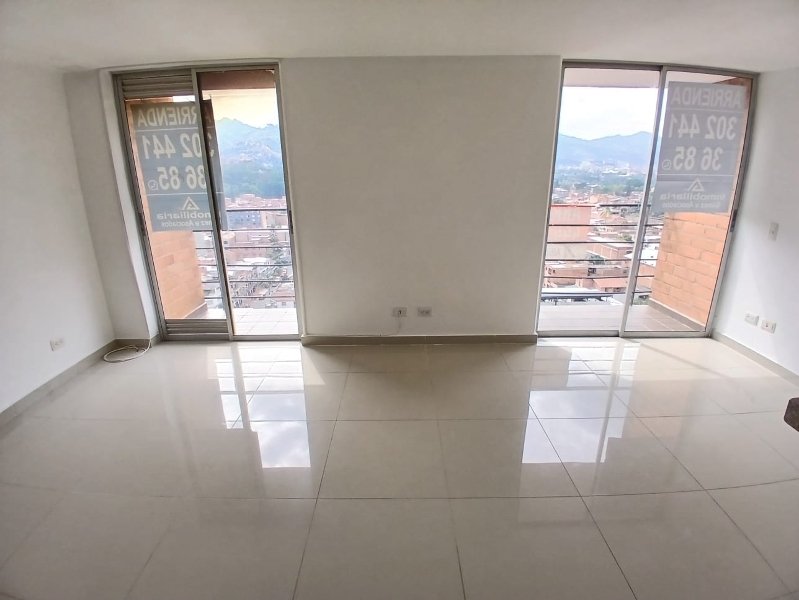 Apto-Loft para el arriendo en Medellín el codigo es 17896 Foto 7