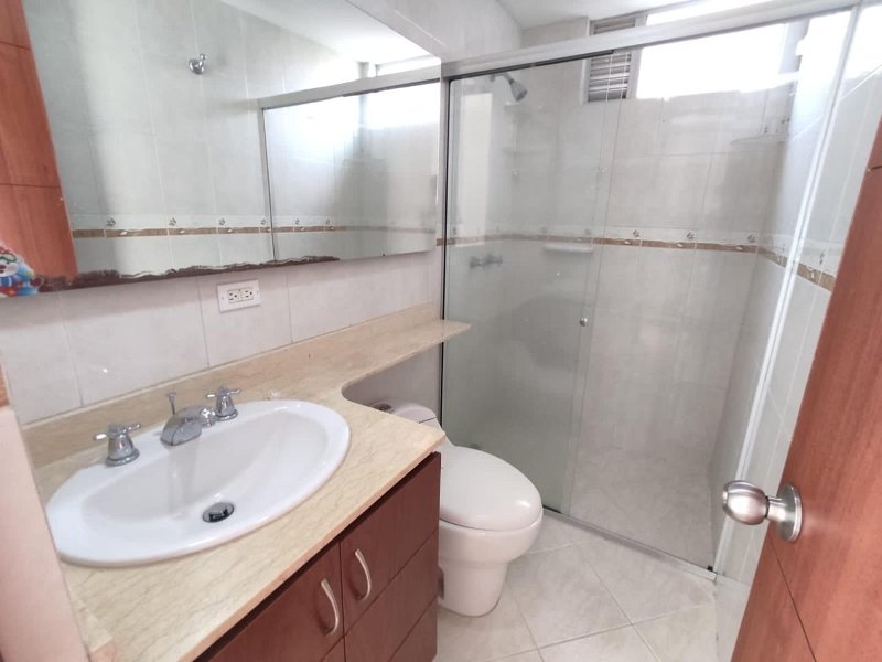 Apartamento para el arriendo en Medellín el codigo es 17260 Foto 14