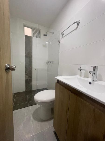 Apartamento para el arriendo en Sabaneta el codigo es 11491 Foto 10