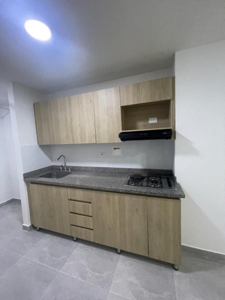 Apartamento para el arriendo en Sabaneta el codigo es 11491 Foto 2
