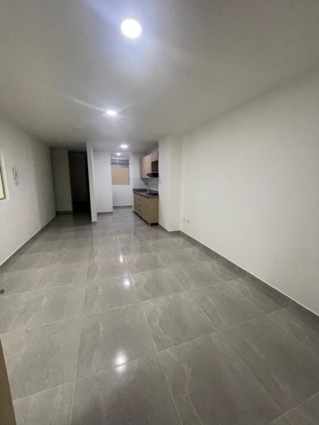 Apartamento para el arriendo en Sabaneta el codigo es 11491 Foto 4