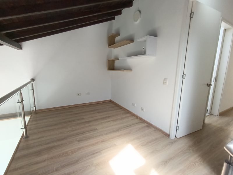 Casa para el arriendo en La Estrella el codigo es 17007 Foto 10