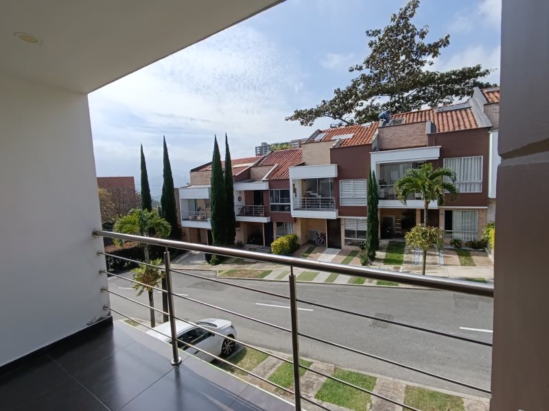 Casa para el arriendo en La Estrella el codigo es 17007 Foto 6