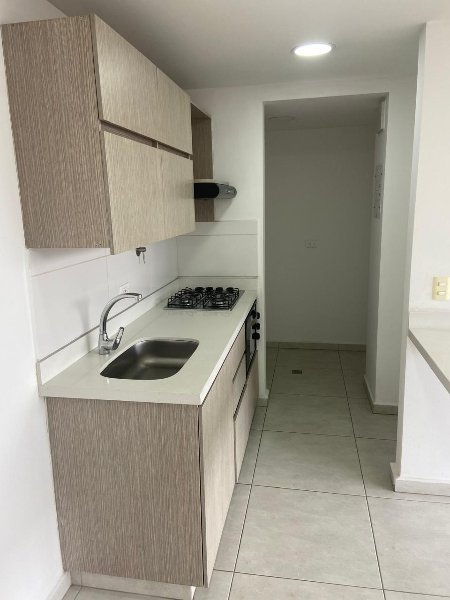 Apartamento para el arriendo en Sabaneta el codigo es 17581 Foto 2