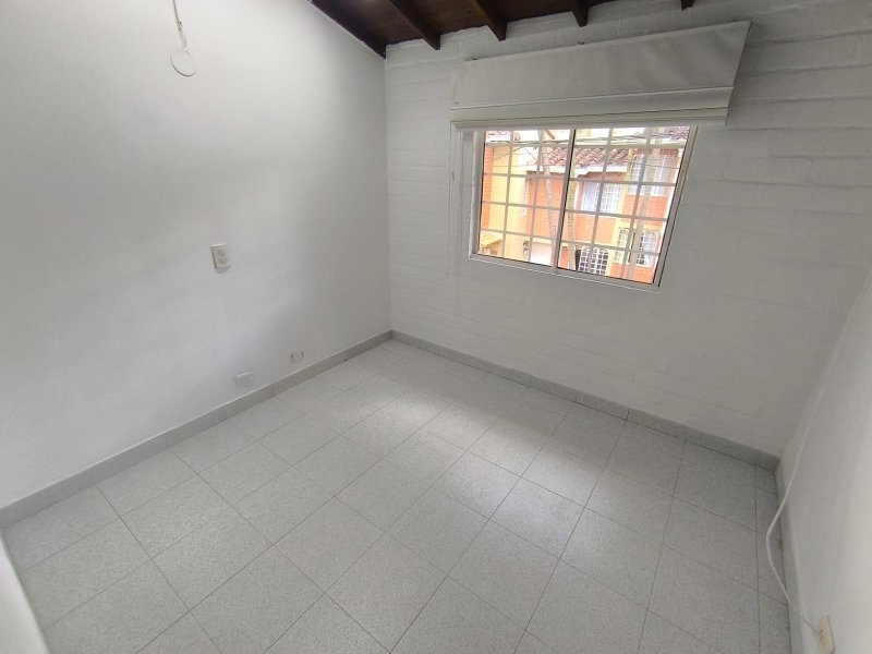 Casa para el arriendo en Sabaneta el codigo es 17258 Foto 11