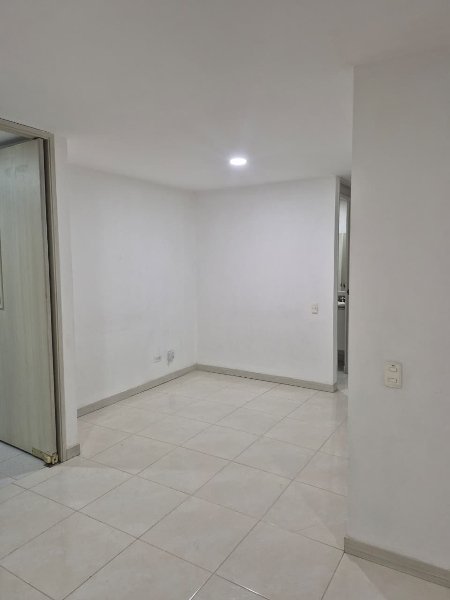 Apartamento para el arriendo en Envigado el codigo es 17778 Foto 9