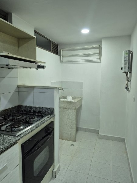Apartamento para el arriendo en Envigado el codigo es 17778 Foto 3