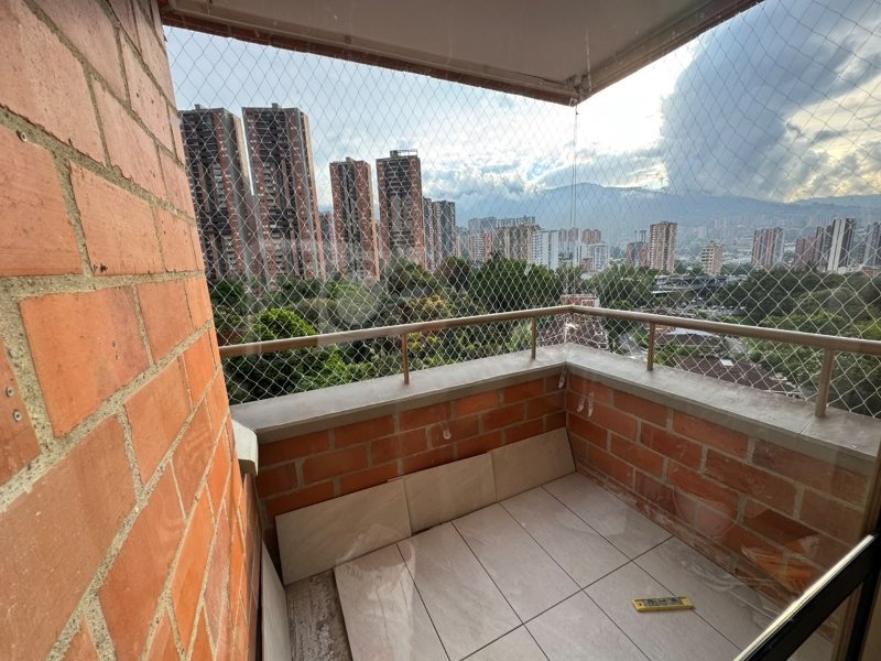 Apartamento para el arriendo en Sabaneta el codigo es 11401 Foto 3