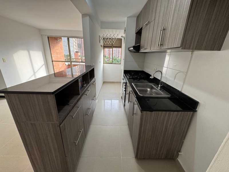 Apartamento para el arriendo en Sabaneta el codigo es 11401 Foto 2