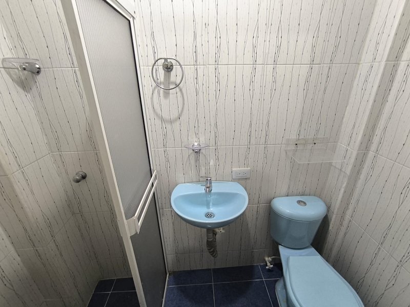 Apartaestudio para el arriendo en Itagüí el codigo es 17545 Foto 4