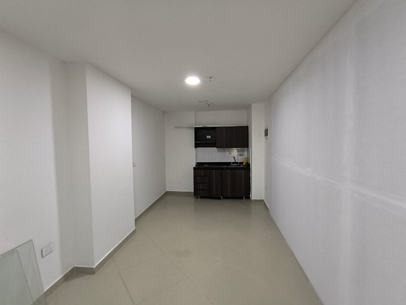 Local para el arriendo en Sabaneta el codigo es 17587 Foto 3