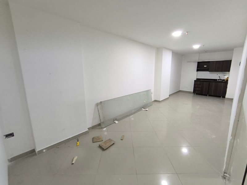 Local para el arriendo en Sabaneta el codigo es 17587 Foto 6