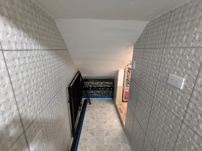 Apartaestudio para el arriendo en Itagüí el codigo es 17545 Foto 6