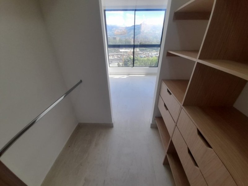 Apartamento para el arriendo en Sabaneta el codigo es 17555 Foto 14