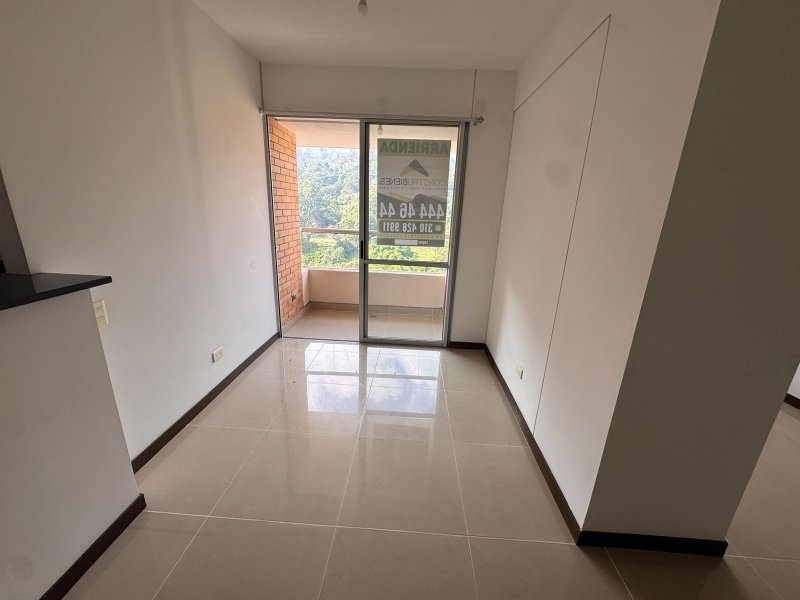 Apartamento para el arriendo en Sabaneta el codigo es 7250 Foto 5
