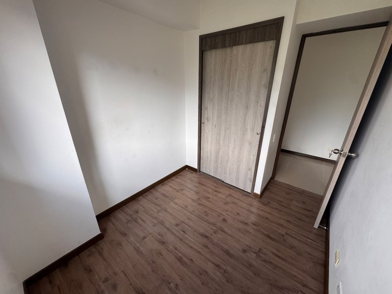 Apartamento para el arriendo en Sabaneta el codigo es 7250 Foto 8