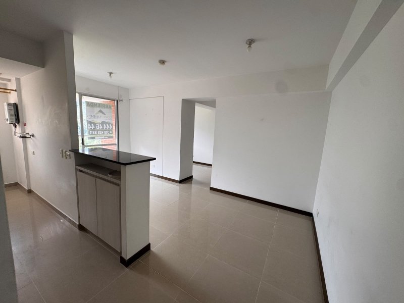 Apartamento para el arriendo en Sabaneta el codigo es 7250 Foto 2