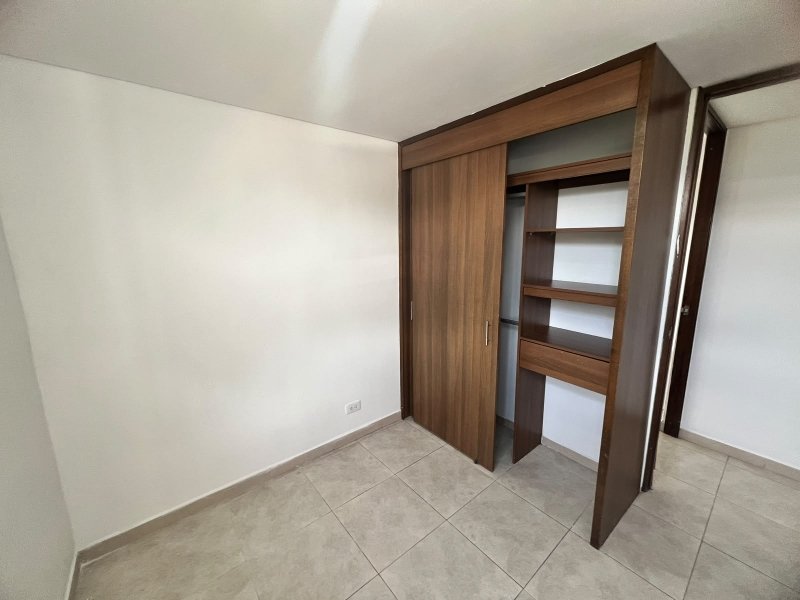 Apartamento para el arriendo en La Estrella el codigo es 8722 Foto 7
