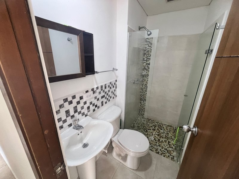 Apartamento para el arriendo en La Estrella el codigo es 8722 Foto 12