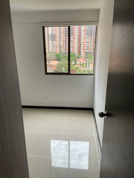 Apartamento para el arriendo en Sabaneta el codigo es 11401 Foto 8