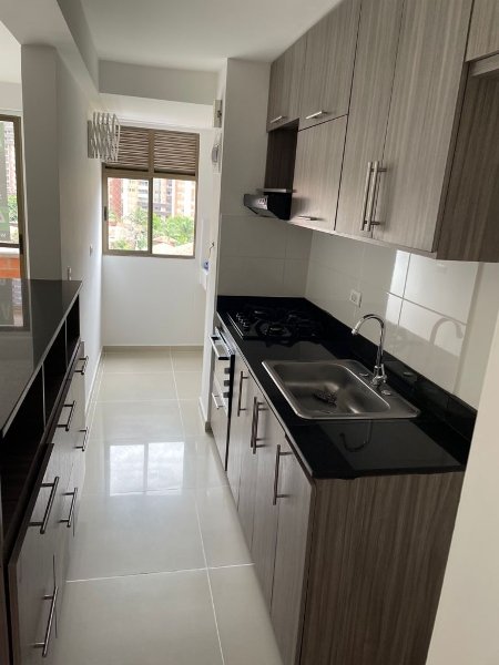 Apartamento para el arriendo en Sabaneta el codigo es 11401 Foto 2