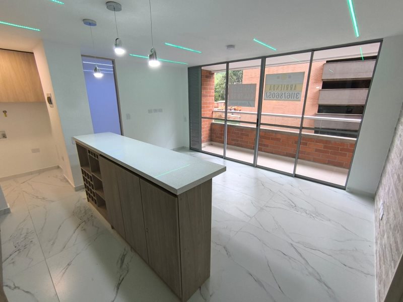 Apartamento para el arriendo en Sabaneta el codigo es 16778 Foto 3