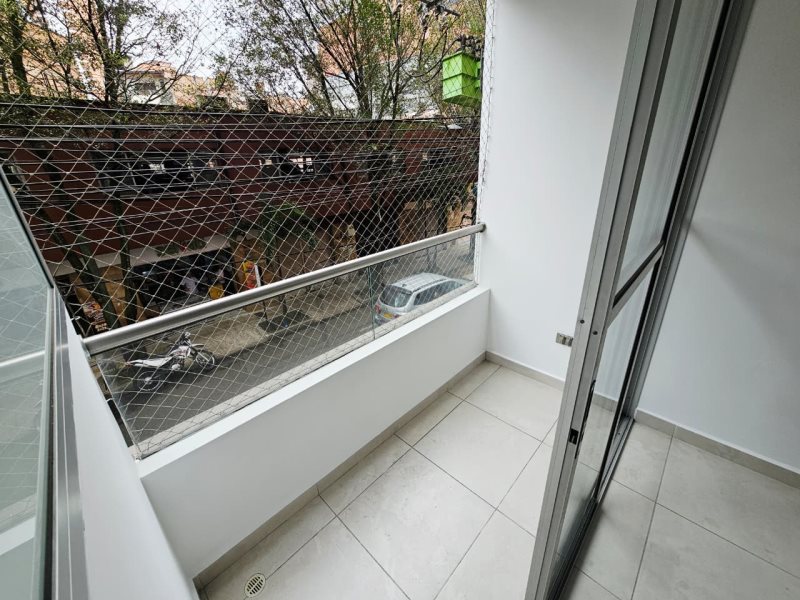 Apartamento para el arriendo en Sabaneta el codigo es 7799 Foto 4