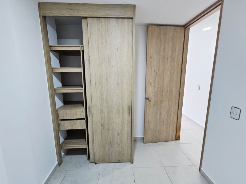 Apartamento para el arriendo en Sabaneta el codigo es 7799 Foto 7