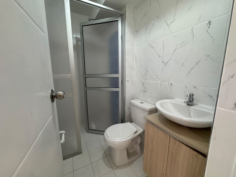 Apartamento para el arriendo en Sabaneta el codigo es 18056 Foto 13