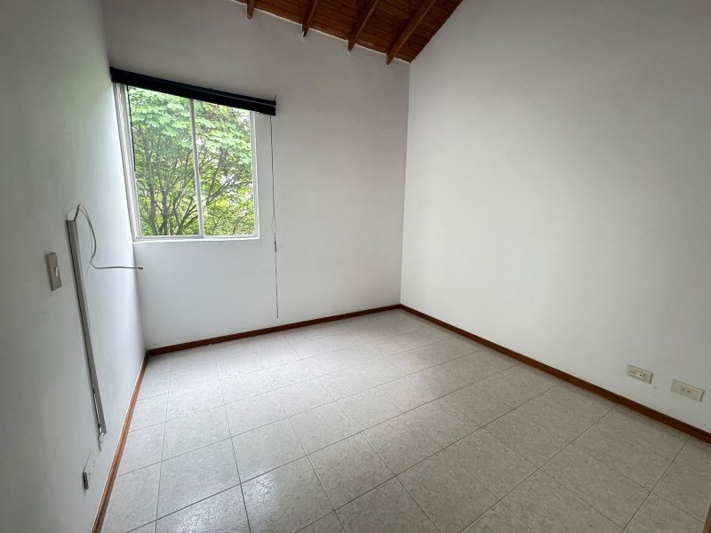 Apartamento para el arriendo en Sabaneta el codigo es 17511 Foto 9