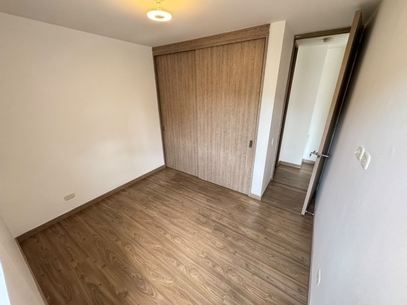 Apartamento para el arriendo en Sabaneta el codigo es 6104 Foto 8