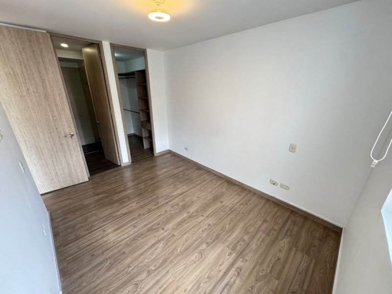 Apartamento para el arriendo en Sabaneta el codigo es 6104 Foto 9