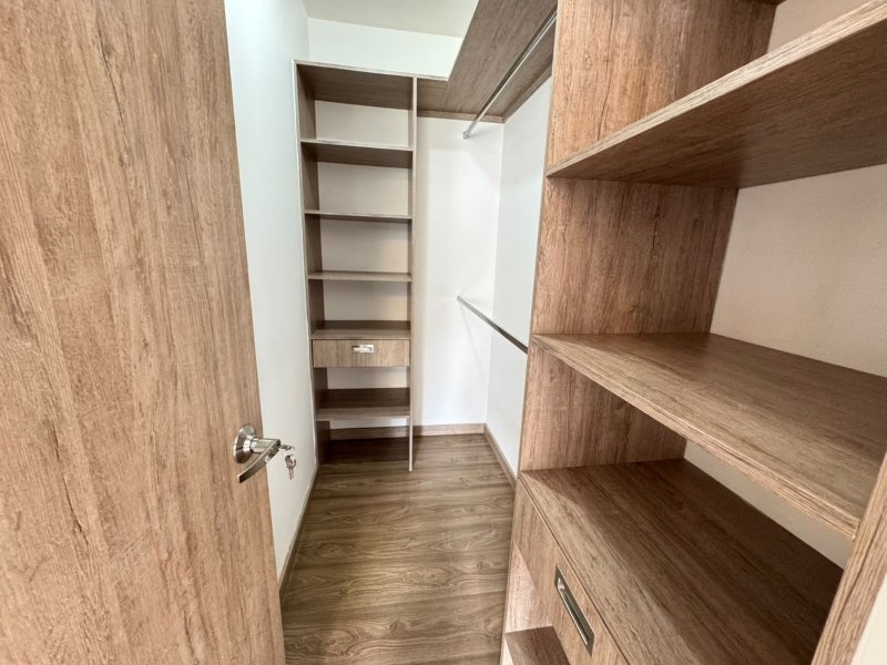 Apartamento para el arriendo en Sabaneta el codigo es 6104 Foto 11