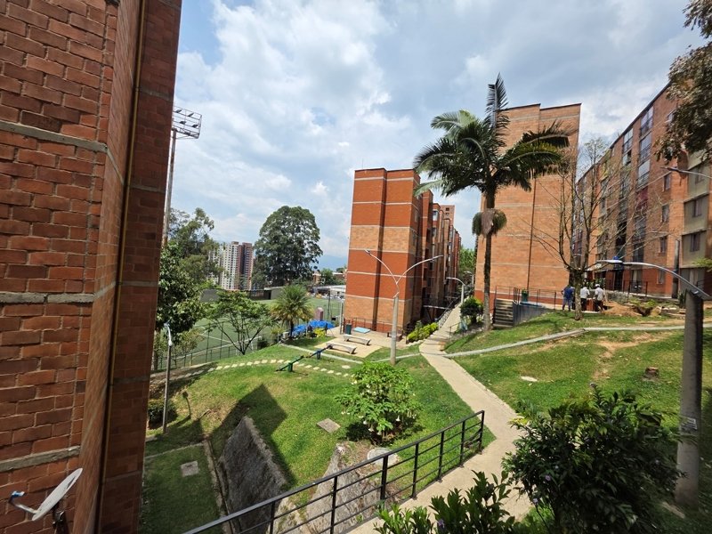 Apartamento para el arriendo en Sabaneta el codigo es 16386 Foto 5