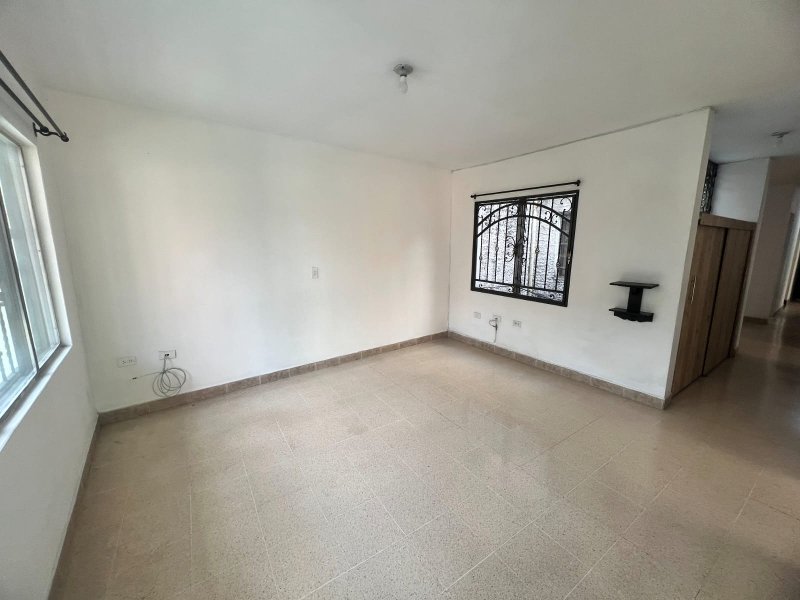 Casa para el arriendo en Itagüí el codigo es 17546 Foto 5