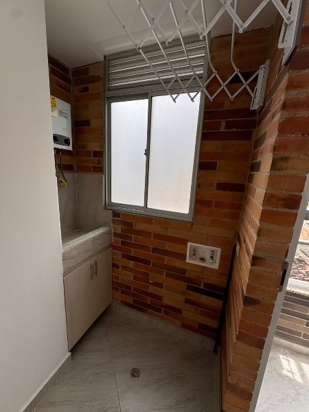 Apartaestudio para el arriendo en Sabaneta el codigo es 13957 Foto 7