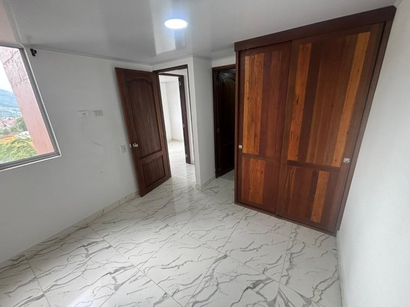 Apartamento para el arriendo en Caldas el codigo es 17518 Foto 10