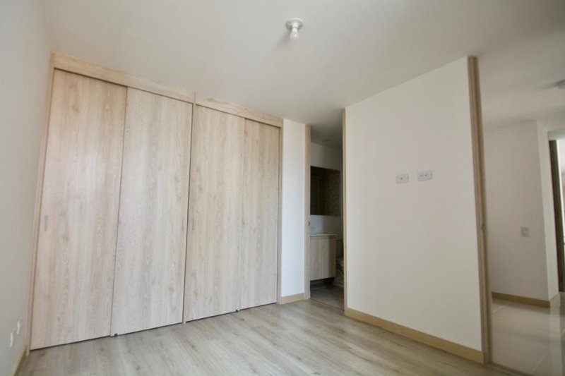 Apartamento para el arriendo en Sabaneta el codigo es 17996 Foto 6
