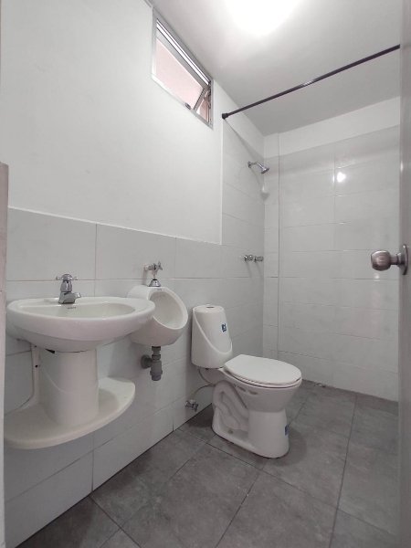 Local para el arriendo en Envigado el codigo es 17359 Foto 11