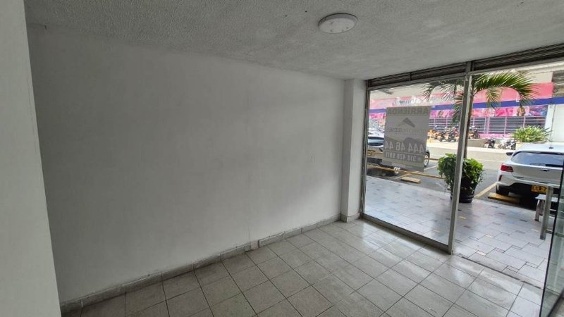 Local para el arriendo en Itagüí el codigo es 11885 Foto 7