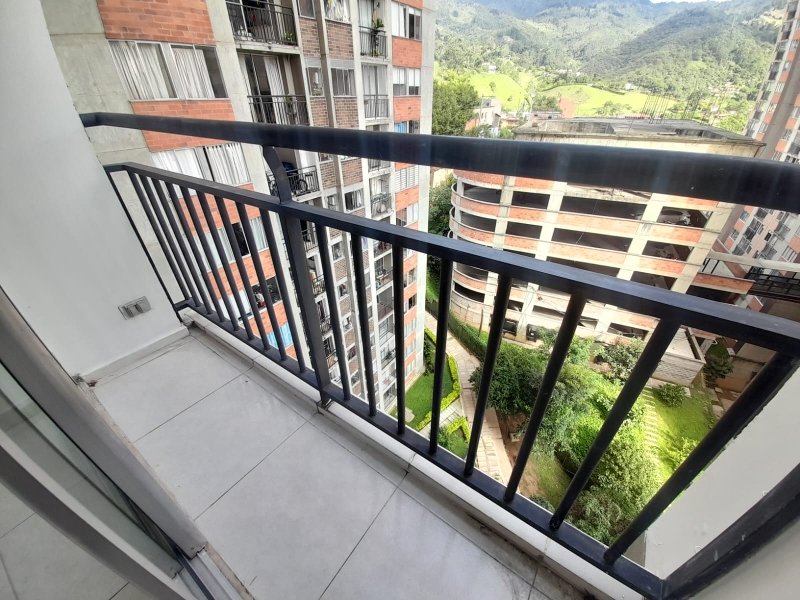 Apartamento para el arriendo en Sabaneta el codigo es 17567 Foto 4