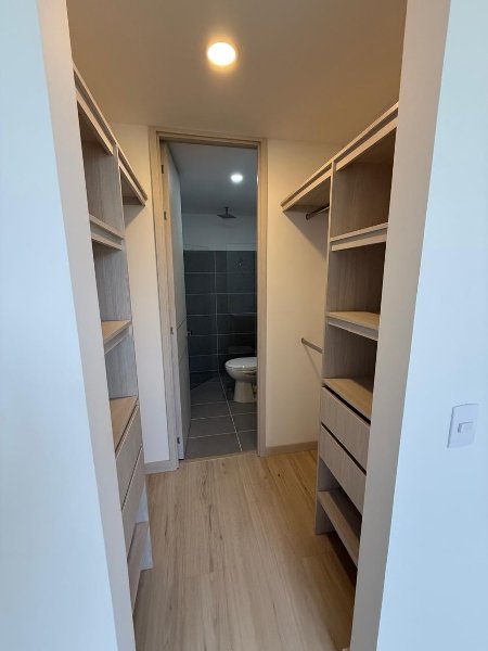 Apartamento para el arriendo en La Estrella el codigo es 17547 Foto 12