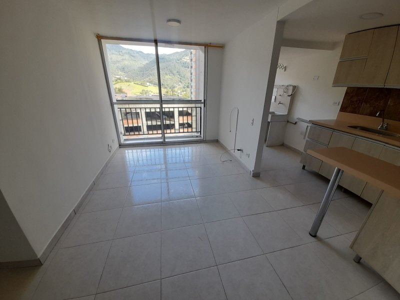 Apartamento para el arriendo en Sabaneta el codigo es 17567 Foto 3