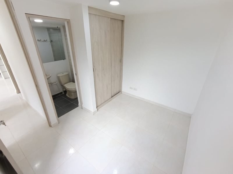 Apartamento para el arriendo en La Estrella el codigo es 17008 Foto 8