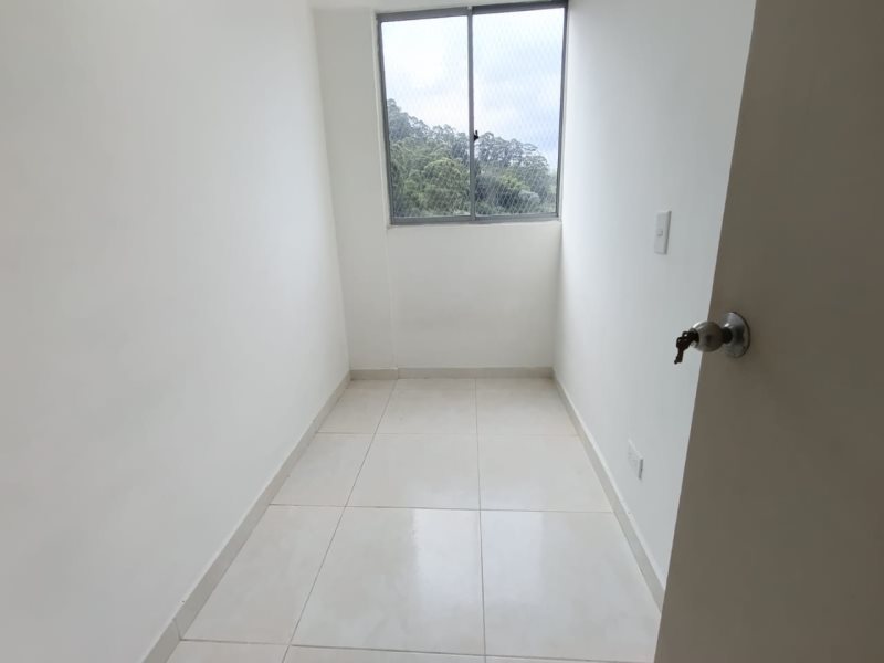 Apartamento para el arriendo en La Estrella el codigo es 17008 Foto 10