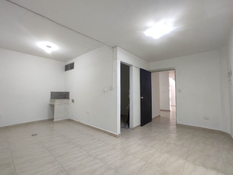 Local para el arriendo en Envigado el codigo es 17359 Foto 10